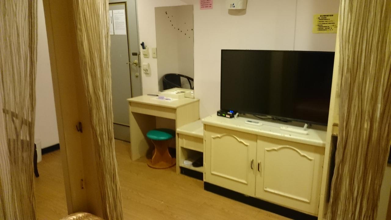 Rido Hotel Tajcshung Kültér fotó